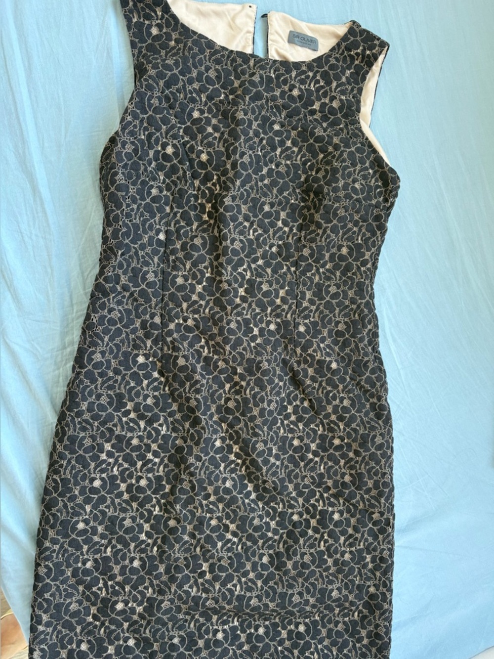 Black and Ivory Lace Sheath Midi Dress by Tahari ASL